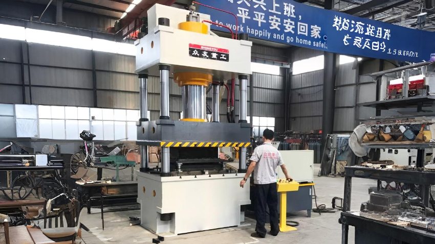 Máy dập thủy lực (Hydraulic press)