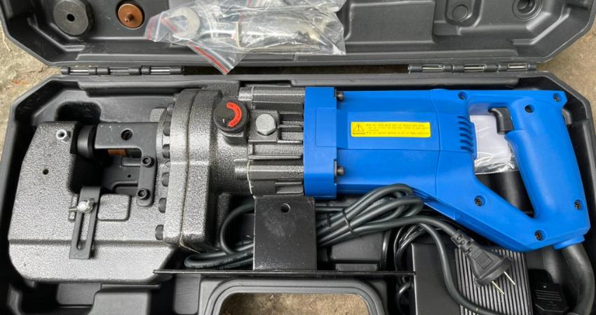 Máy đột lỗ thủy lực cầm tay MHP-30 1