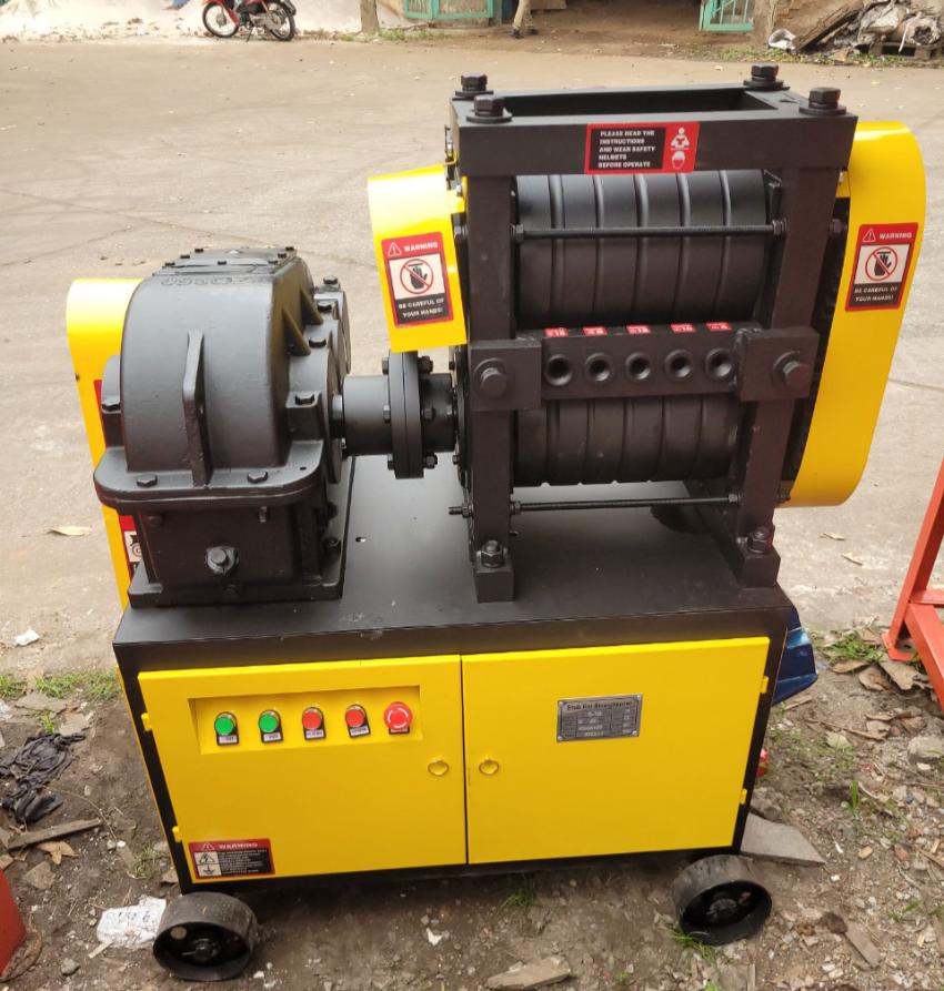 Một vài công dụng của máy duỗi sắt phế liệu