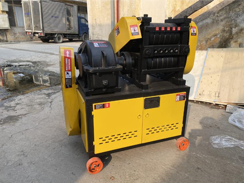 Máy duỗi sắt phế liệu có cấu tạo như thế nào?