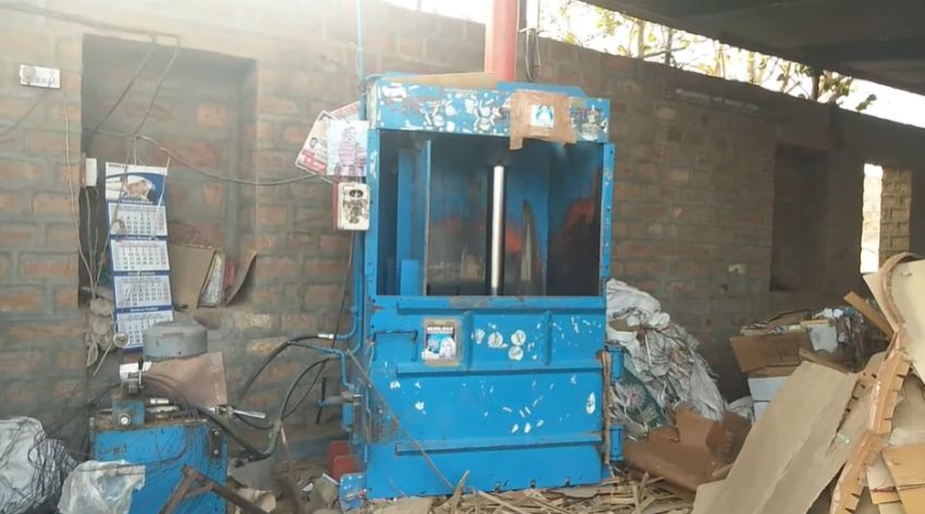 Lợi ích khi mua máy ép kiện thủy lực cũ