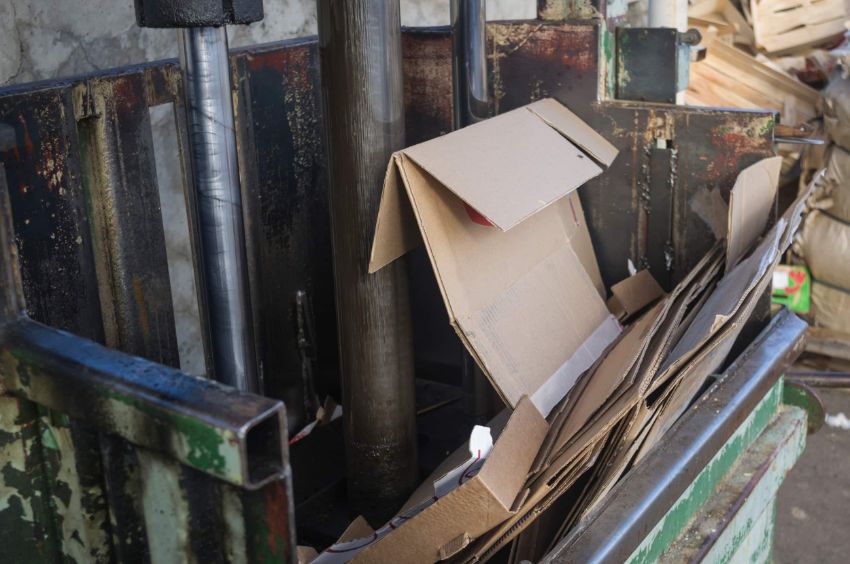 Ứng dụng của máy ép kiện thủy lực