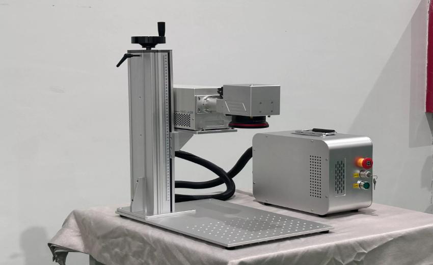 Máy khắc Laser UV