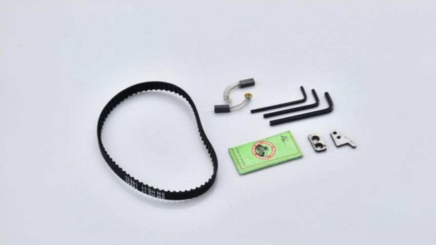 Máy may bao cầm tay DBK GK9-500 (có bình dầu) có đặc điểm kỹ thuật ra sao?