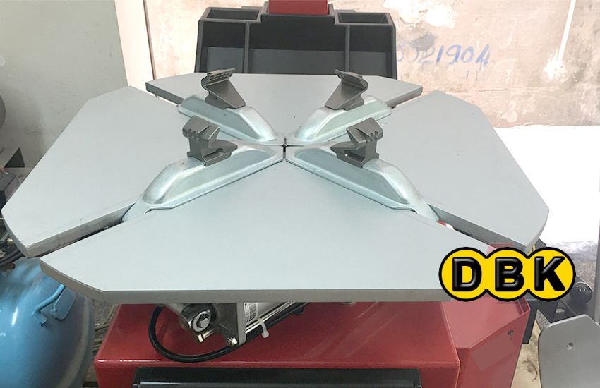 Đặc điểm nổi bật của máy ra vào lốp cần gật gù Kernel LC-885A