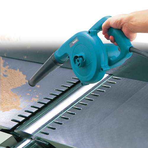 Các đặc trưng kỹ thuật của máy thổi Makita UB1101