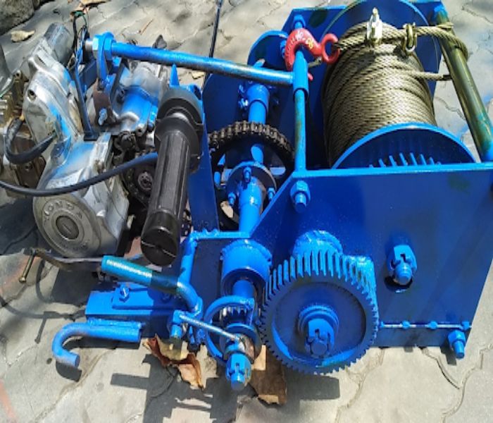 Máy tời kéo gỗ, kéo trụ điện