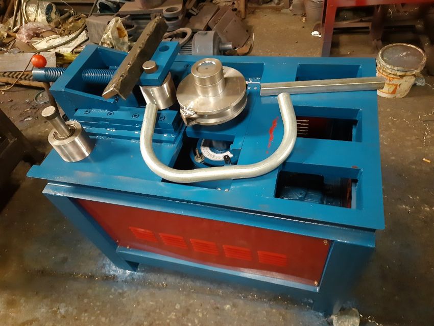 Máy uốn ống và những vấn đề thường gặp