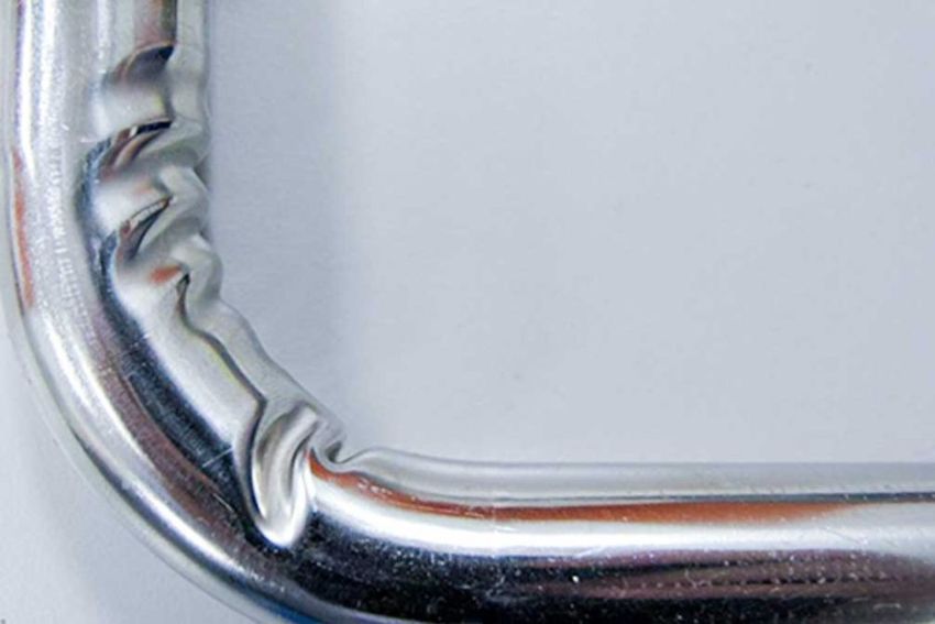 Trường hợp hay gặp phải khi sử dụng máy uốn hộp vuông 1