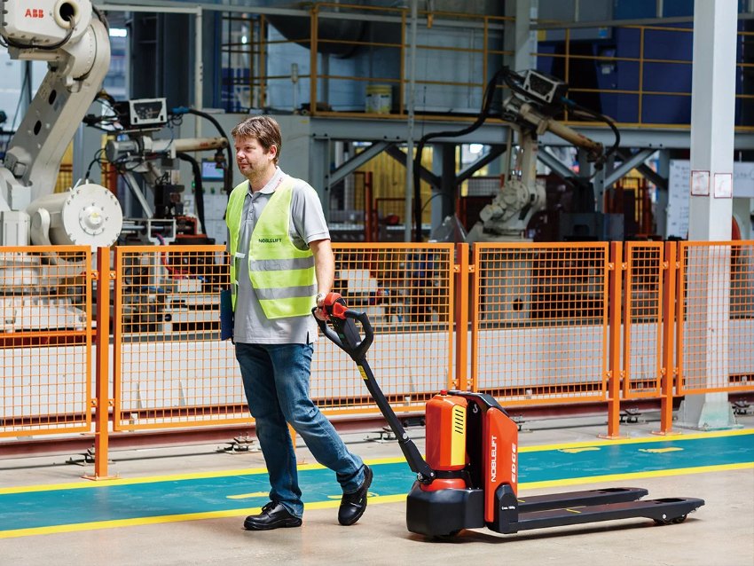 Một số lỗi kỹ thuật thường gặp khi sử dụng xe nâng điện tay thấp