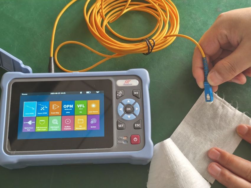 Một số tiêu chí chọn mua máy đo cáp quang OTDR