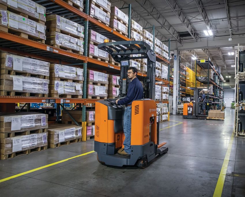 Một số tính năng nổi bật của xe nâng điện đứng lái