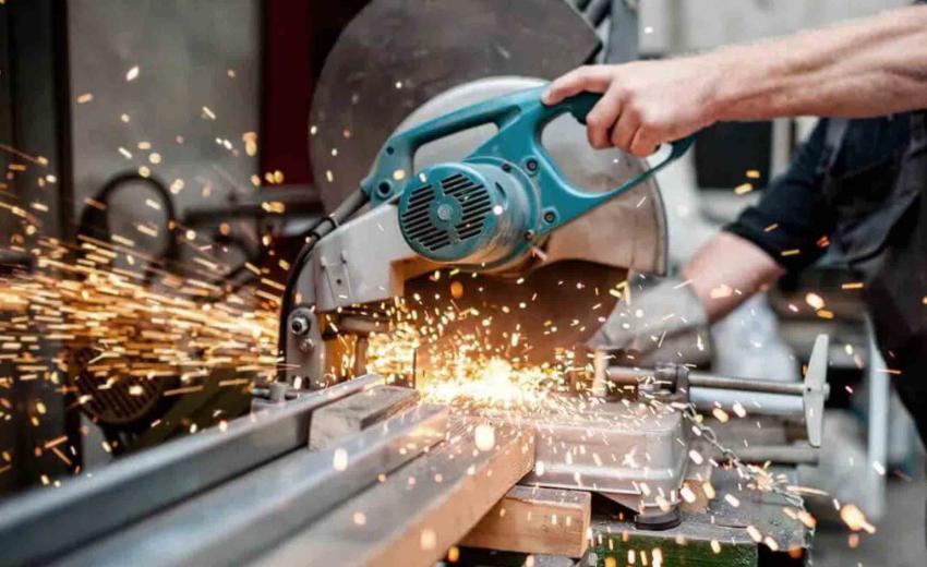 Nguyên lý hoạt động của máy cắt sắt