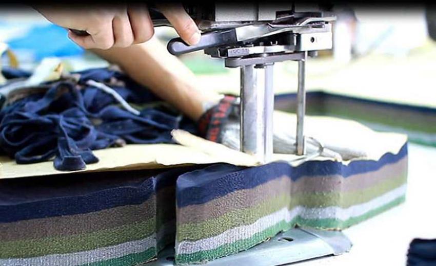 Nguyên lý máy cắt vải hoạt động