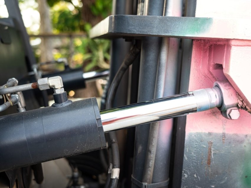 Những điều bạn nên lưu ý khi sử dụng xi lanh thủy lực để đảm bảo an toàn 1