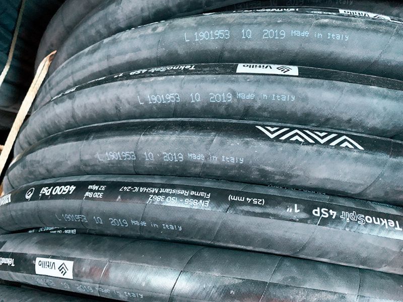 Ống tuy ô thủy lực 4 lớp 32mm (1 1/4 inch)