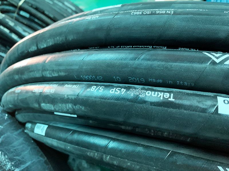 Ống tuy ô thủy lực 4 lớp là gì?