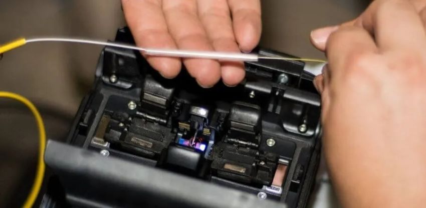 Quy trình các bước sử dụng máy hàn cáp quang chuẩn kỹ thuật