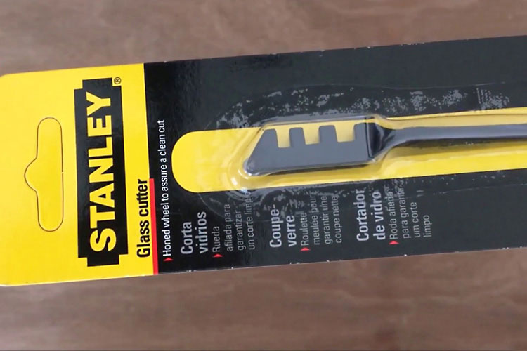 Dao cắt kiếng 130mm Stanley 14-125