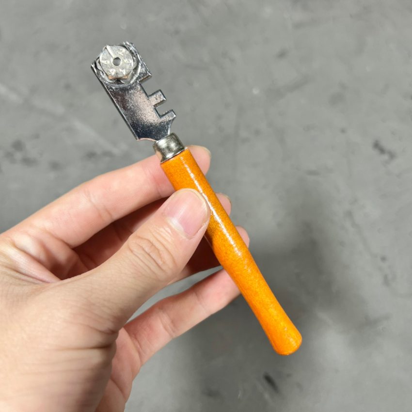 Chất liệu cao cấp và tính năng vượt trội của dao cắt kính Tolsen 41030