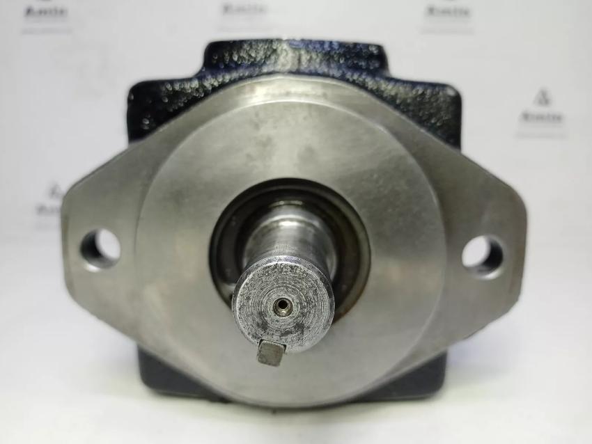 Bơm thủy lực Yuken PV2R4, lưu lượng 12ml/r