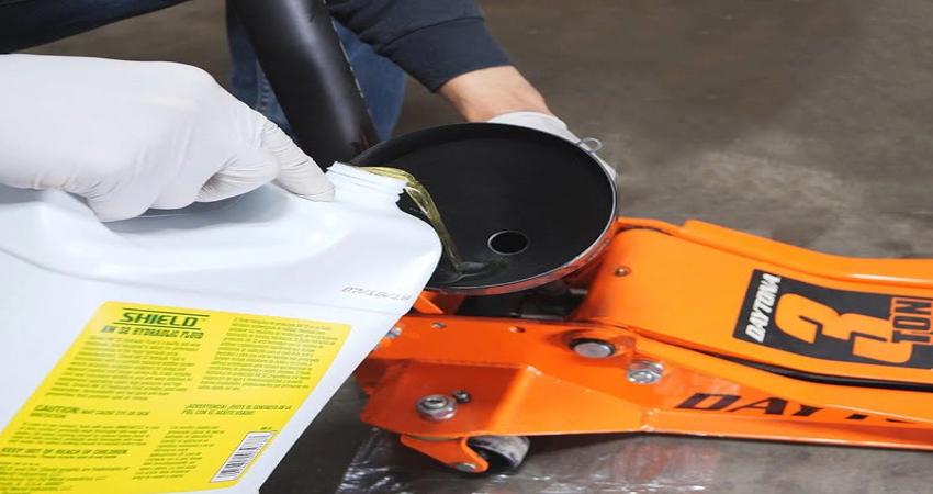 Cách thay dầu cho kích thủy lực 1