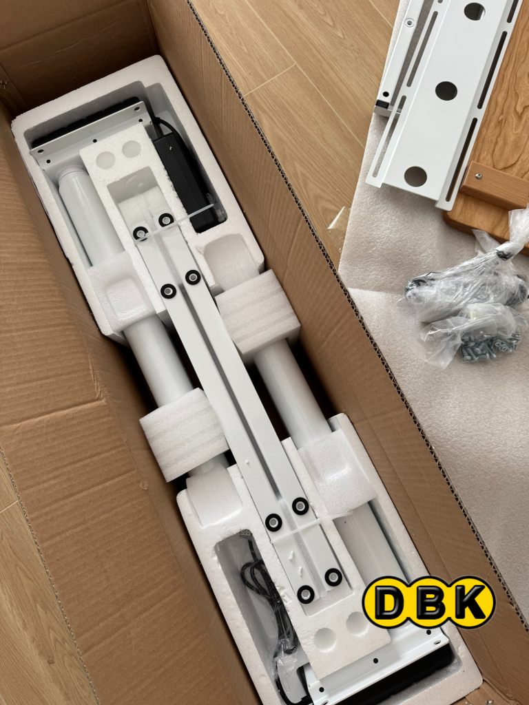 Chân Bàn Nâng Hạ Màu Trắng 3