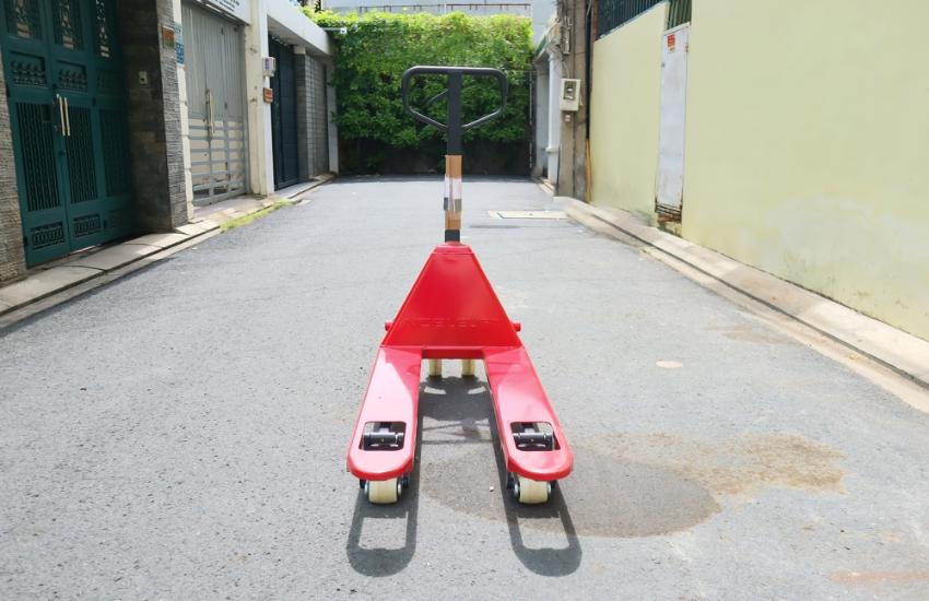 Chiều dài xe nâng pallet bằng tay 1 tấn