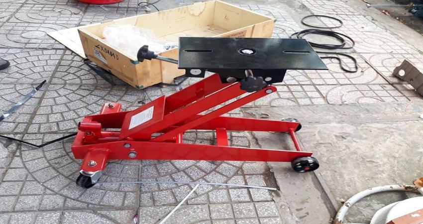 Giá đỡ hộp số 10