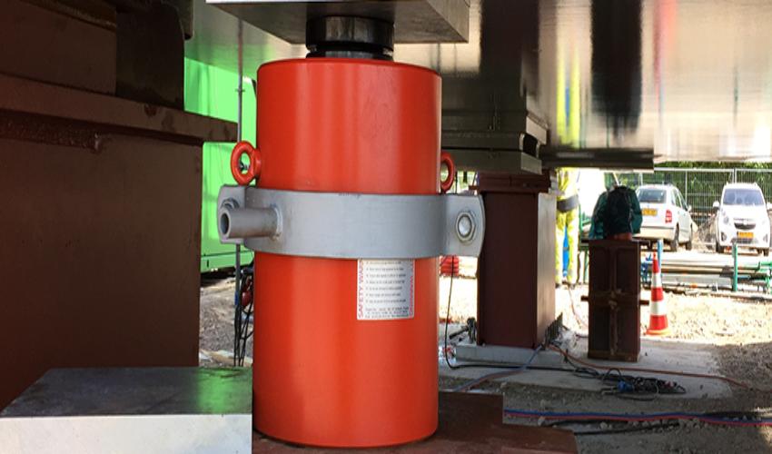 Lý do kích thủy lực 50 tấn được nhiều người ưa chuộng