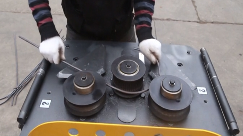 Những lưu ý khi sử dụng máy bẻ đai sắt thép