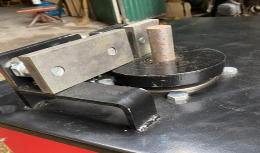 Máy bẻ đai sắt thép GF20/380V 2