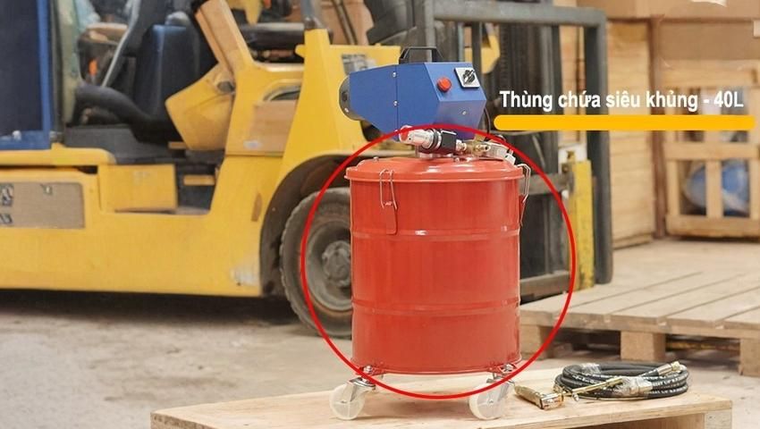 Ưu điểm của máy bơm mỡ bằng điện 40L DBK PD6040