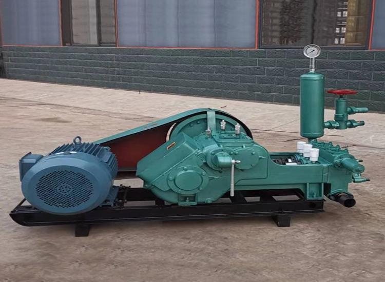 Máy bơm vữa BW320 1