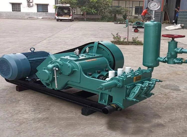 Máy bơm vữa BW320 3