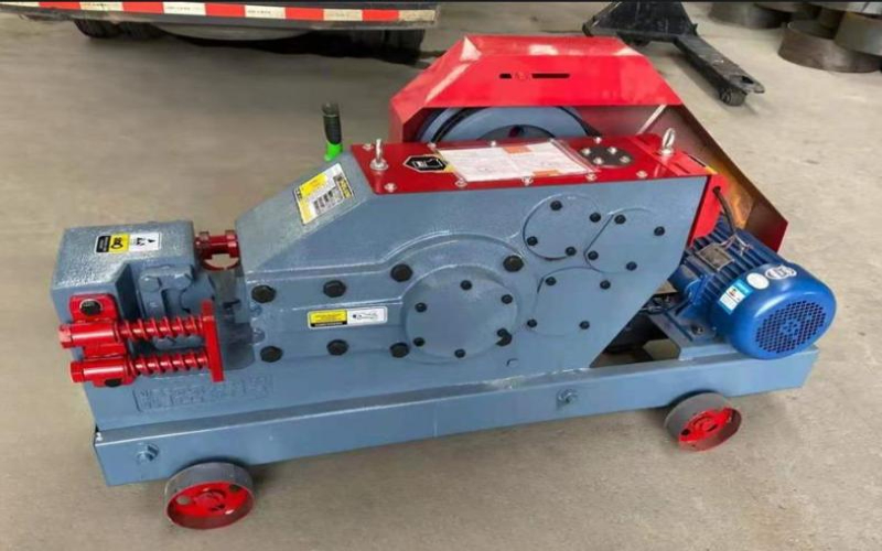 Máy cắt sắt thép GQ50 2