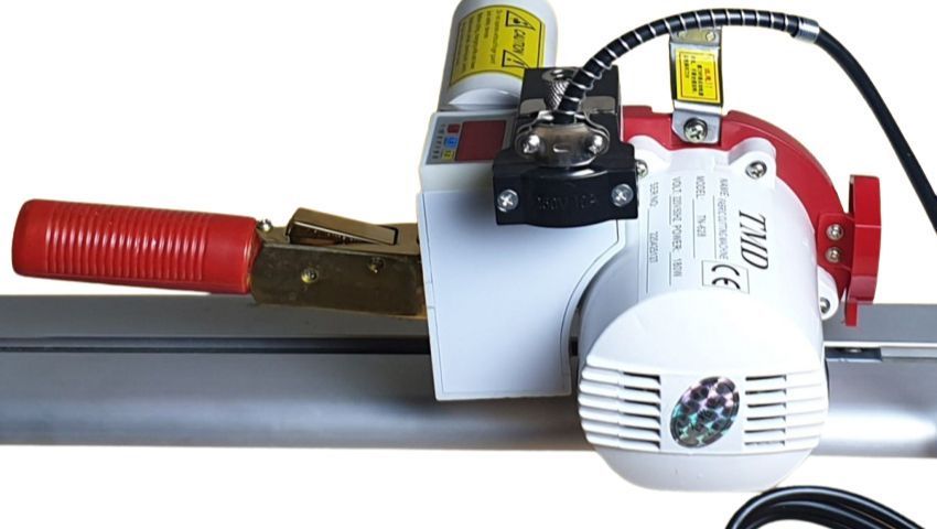 Lưu ý khi lựa chọn sử dụng máy cắt vải đầu bàn TMD 628 (2,8m)