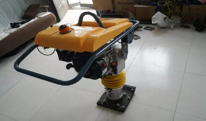 Máy đầm cóc HCR100 2