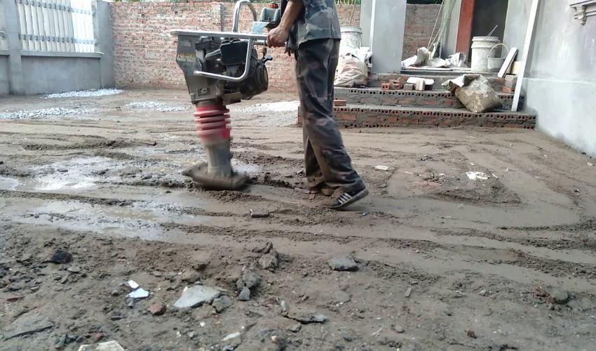 Máy đầm cóc Sakai 3