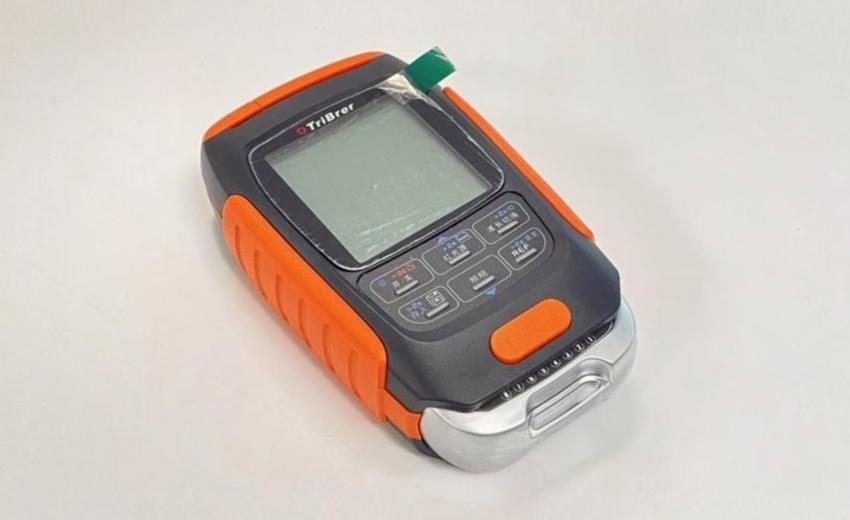 Máy đo công suất quang mini giá rẻ APM58NT-V20