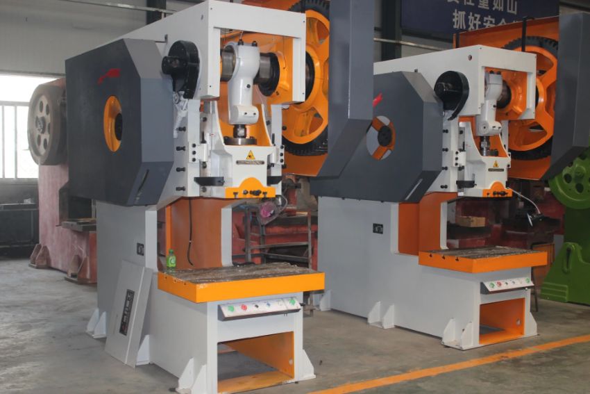 Máy đột dập 160 tấn JB21S-160T 1