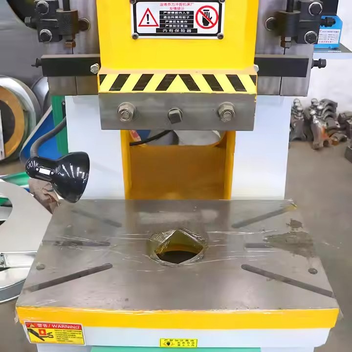 Máy đột dập 40 tấn JB23-40T 2