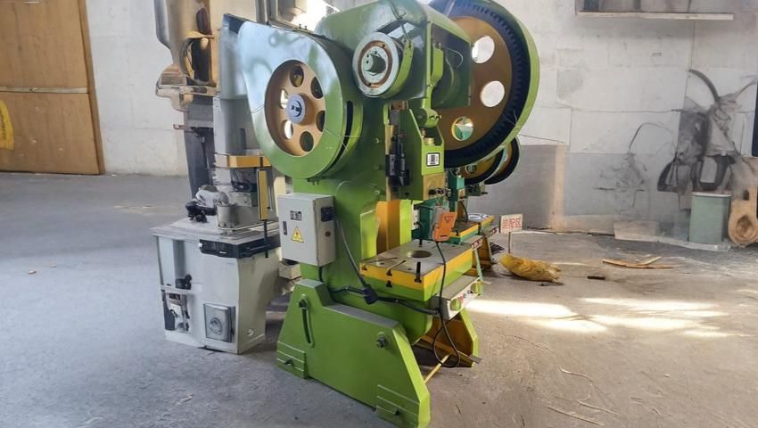 Tổng quan về máy đột dập cơ khí 16 tấn JB23-16T