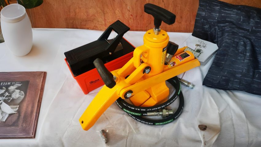 Thông số kỹ thuật của máy ép tanh lốp xe tải (máy sấn lốp) lưu động