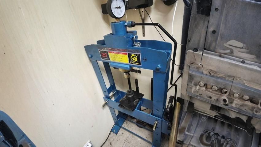 Quyền lợi khi mua máy ép thủy lực 20 tấn MSY-20T (có đồng hồ) tại DBK Việt Nam