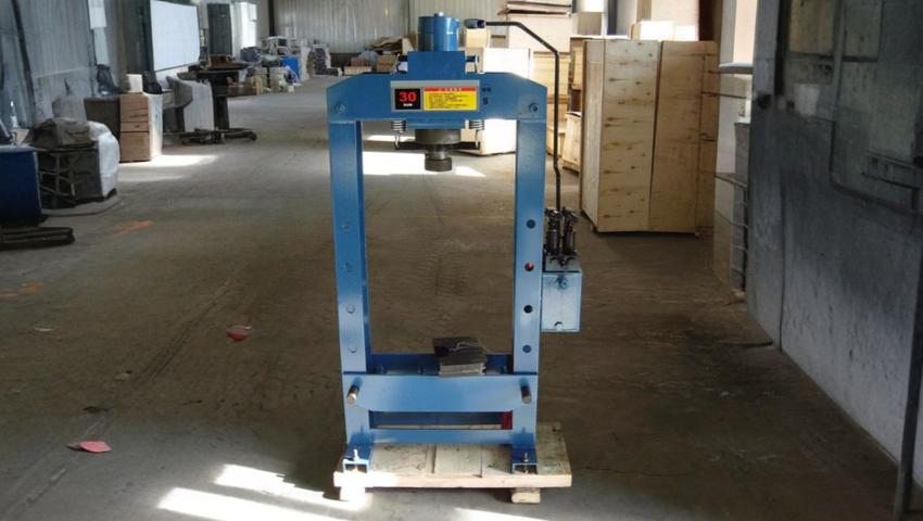 Máy ép thủy lực bằng tay 30 tấn MSY-30T