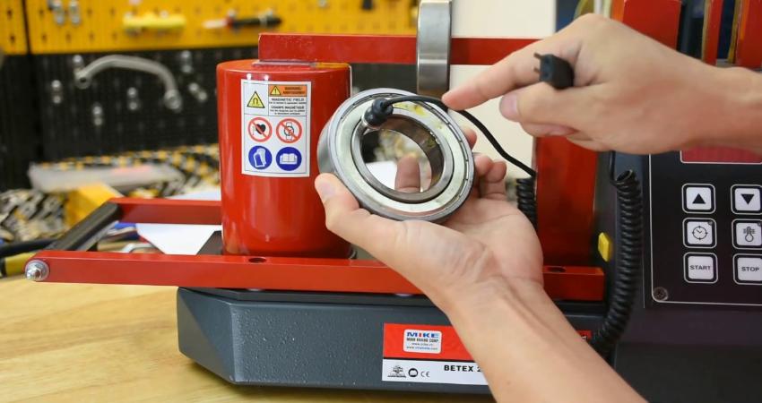 Máy gia nhiệt vòng bi 2
