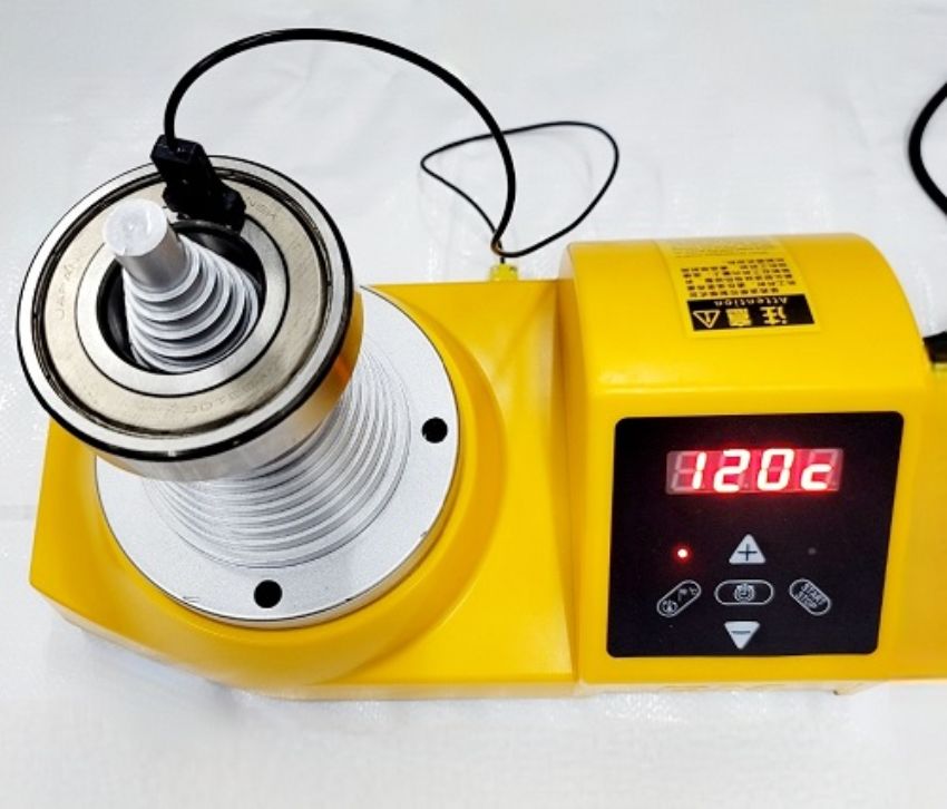 Thiết kế dạng nón đặc biệt của máy gia nhiệt vòng bi DLCT