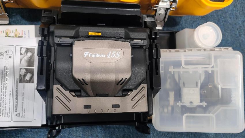 Ưu điểm máy hàn cáp quang Fujikura 45S 2