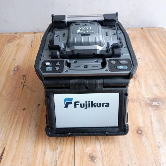 Máy hàn cáp quang Fujikura 68S/68S+ chính hãng 2